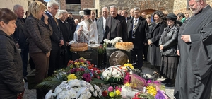 Edirne'de Sveti Georgi Kilisesi papazı Çıkırık, ölümünün 3'üncü yılında ayinle anıldı
