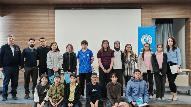 Ortaokullar arası millî kültür bilgi yarışması