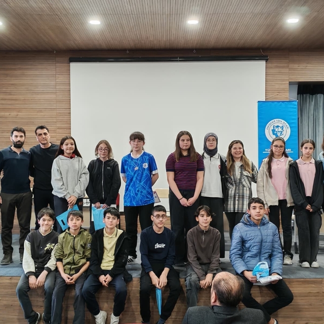 Ortaokullar arası millî kültür bilgi yarışması