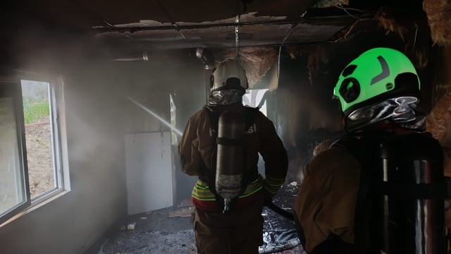 Antakya'da müstakil ev yanarak kullanılmaz hale geldi