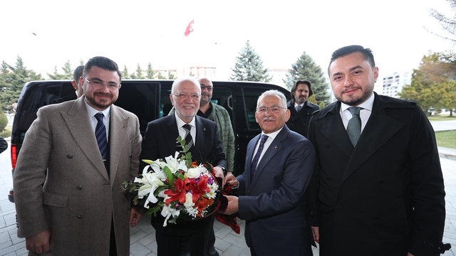 Elitaş'tan Başkan Büyükkılıç'a ziyaret