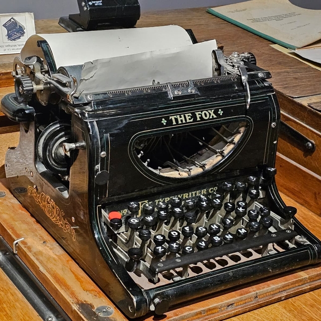 Tarihi daktilo Kent Müzesi'nde geçmişe ışık tutuyor