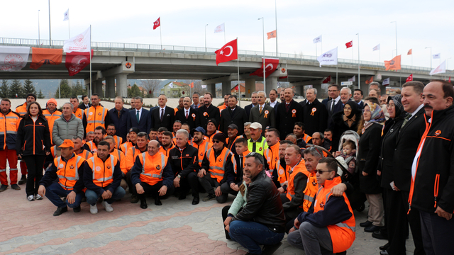 Bakan Uraloğlu: Projelerimizle dev bir tasarruf sağlıyoruz