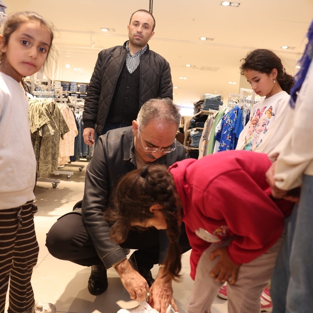 Eyyübiye'de yetim çocuklar bayramlık heyecanı yaşadı