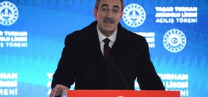 Cumhurbaşkanı Yardımcısı Yılmaz: "Türkiye Cumhuriyeti olarak biz hem haklı hem güçlü olacağız"