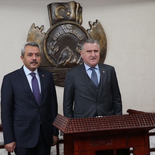 Gençlik ve Spor Bakanı Bak, Rize'de konuştu: