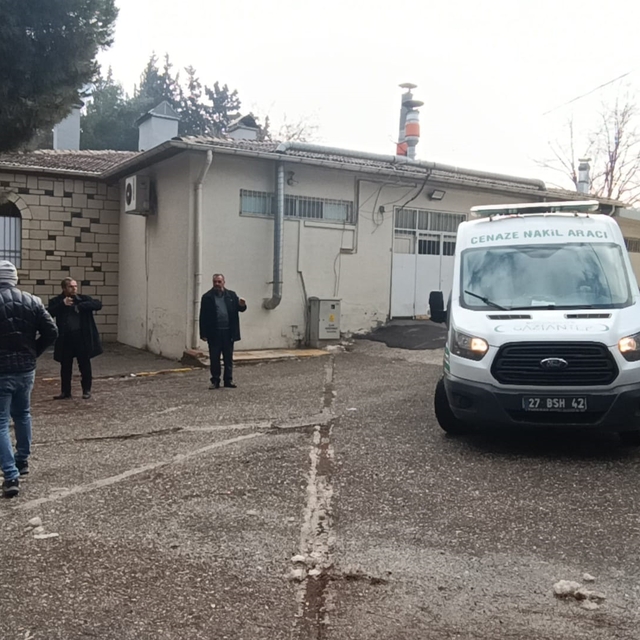 Gaziantep'te forkliftten düşen işçi, yaşam mücadelesini kaybetti
