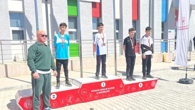 Kütahya'da Yıldızlar ve Küçükler il şampiyonası tamamlandı