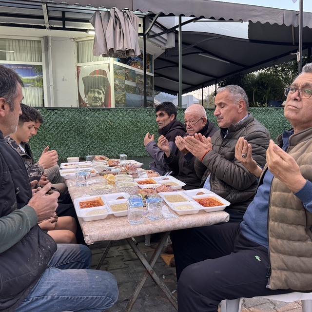 Muğla'da Marmaris Ordulular Derneği iftar programı düzenledi
