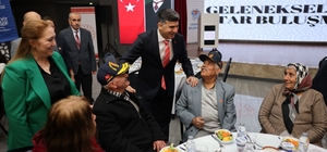 Şehit aileleri ve gaziler iftarda bir araya geldi