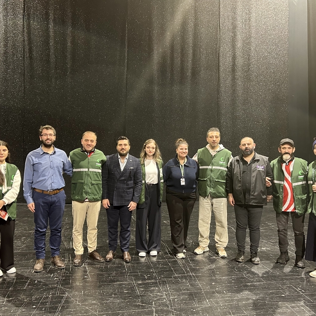 Samsun Gençlik Platformu "Taşacak Bu Deniz" oyuncularıyla söyleşi düzenledi