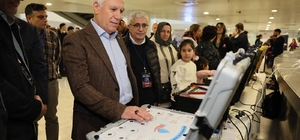 Bursa'da gençler bilimle buluştu