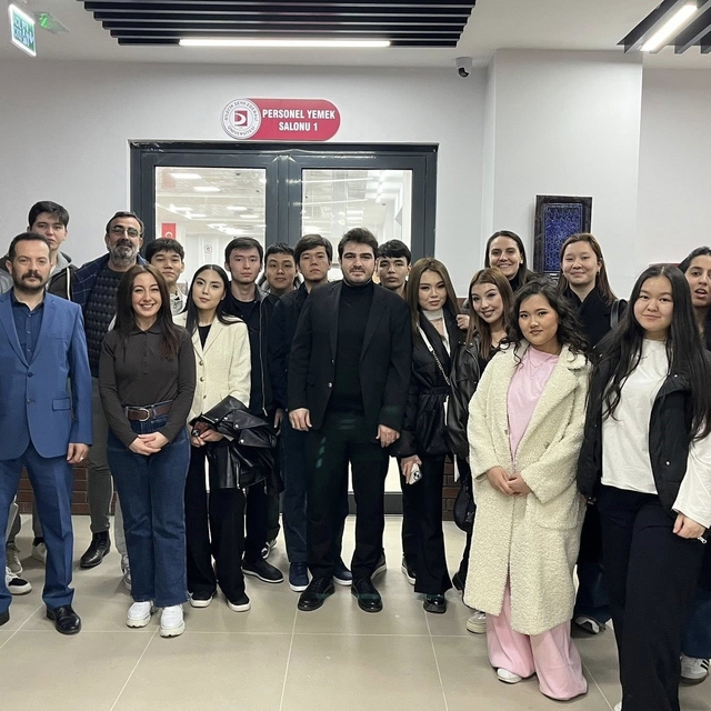 BŞEÜ'de uluslararası öğrencilerle Ramazan iftarı düzenlendi