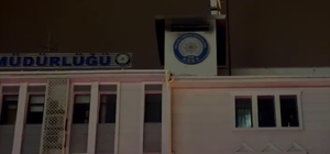 Mersin’de İl Emniyet Müdürlüğü ek binasında çıkan yangın söndürüldü