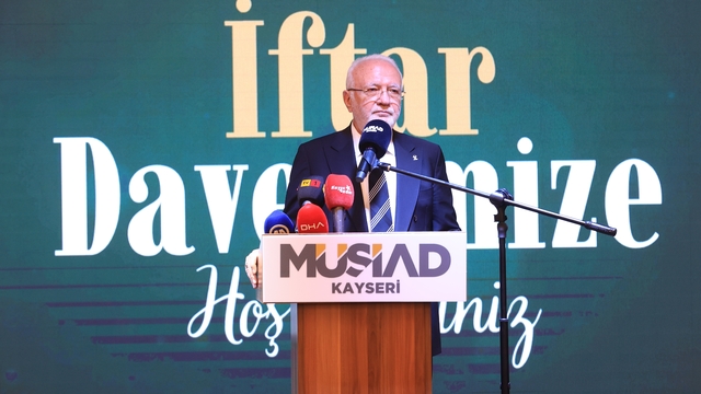 Elitaş ve Akar, Kayseri'de MÜSİAD'ın iftar programına katıldı