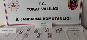 Tokat'ta araçta sentetik hap ve uyuşturucu madde bulunan şüpheli, adli kontrolle serbest kaldı