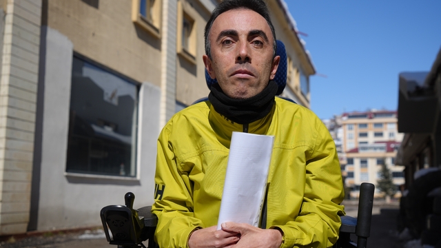 Bayburt'ta engelli vatandaşa çarpıp kaçan sürücüye 15 bin lira ceza: "Vicdanlarımız ikinci kez yaralandı"