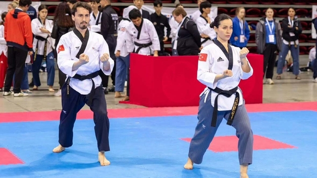 Tekvandocu çiftten, 2 altın madalya