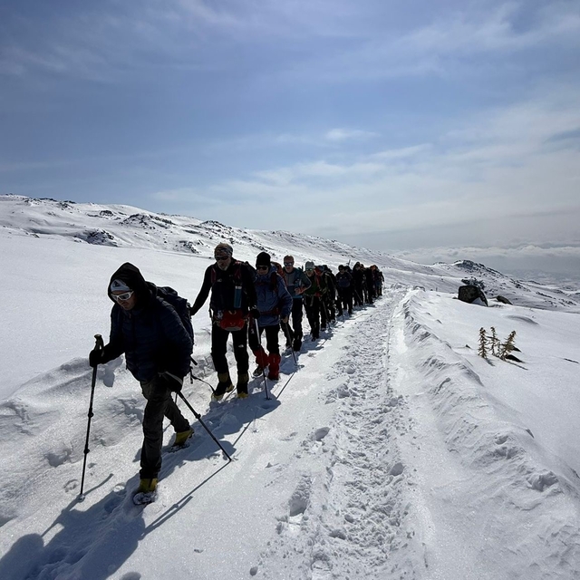 19 kişilik dağcı grubu Ağrı Dağı zirve tırmanışına başladı