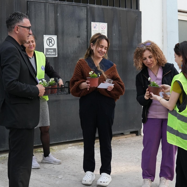 Didim Belediyesi'nden sağlık çalışanlarına anlamlı jest