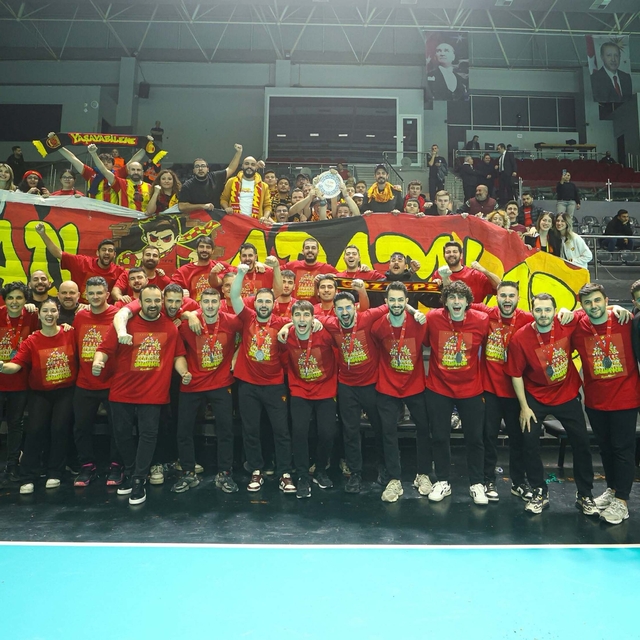 Göztepe Erkek Hentbol Takımı, Süper Lig'e yükseldi