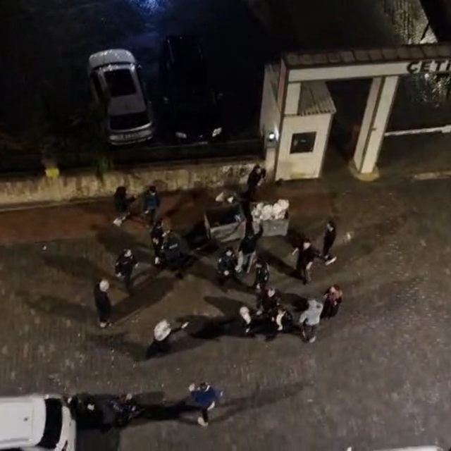 Kaza sonrası çıkan kavga kamerada