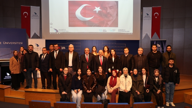 İstiklal Marşı'nın kabulünün 105. yılında Mehmet Akif paneli düzenlendi