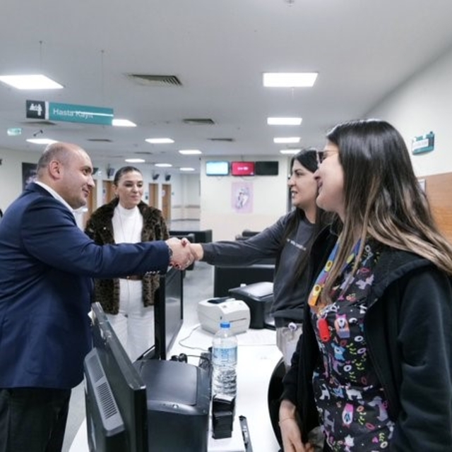 Başkan Albayrak, sağlık çalışanları ile bir araya geldi