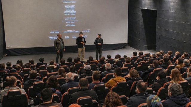 Mardin'de "Uçan Köfteci" filminin özel gösterimi yapıldı
