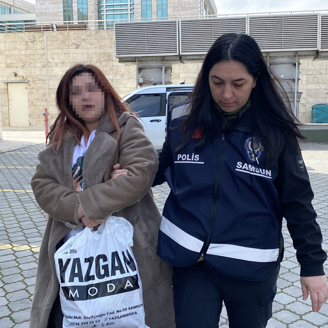 Eski sevgilisinin kız arkadaşını bıçakla yüzünden yaraladı