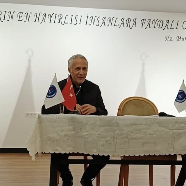 Tüm İş Konfederasyonu ve bağlı sendikaları iftarda buluştu