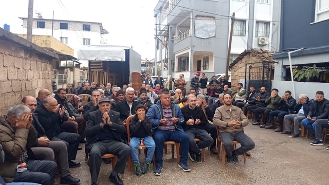 İsrail füzesinin TIR'ına isabet etmesi sonucu ölen Fırat için mevlit okutuldu