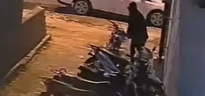 Son taksitini ödediği motosikleti çalındı, hırsızlık kamerada