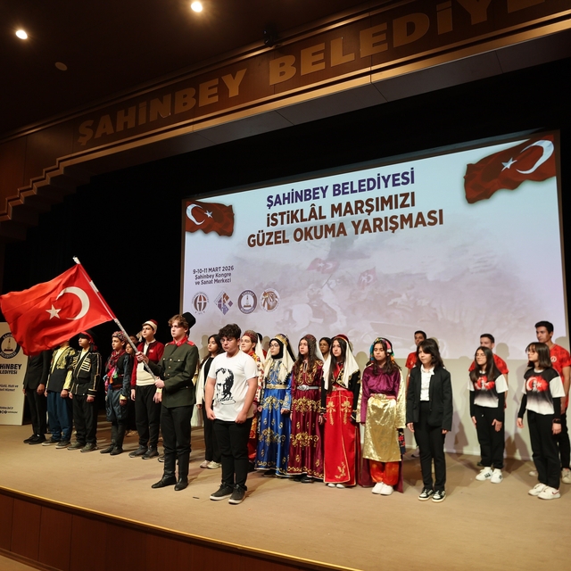 Şahinbeyli öğrenciler İstiklal Marşını en güzel okumak için yarıştı