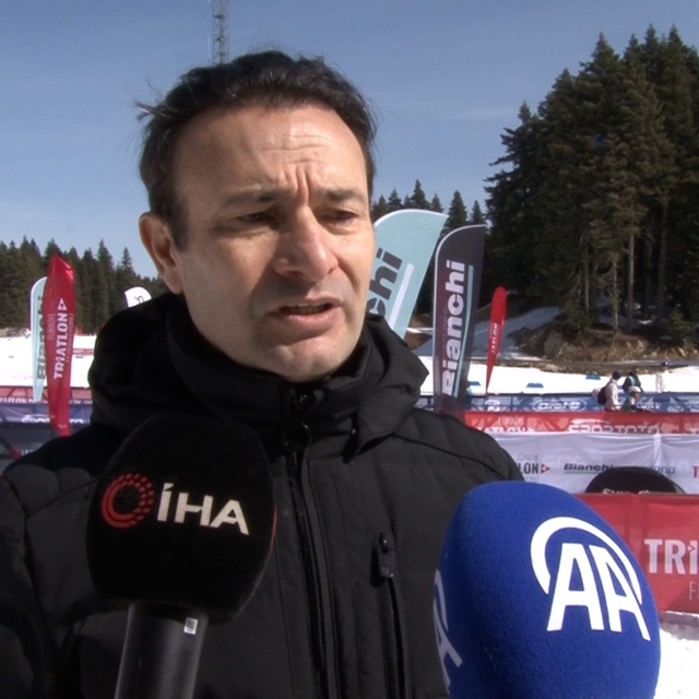 Türkiye'nin ilk kış triatlonu Bolu'da yapıldı