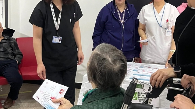 ADÜ Hastanesi'nde hastalara böbrek sağlığı anlatıldı