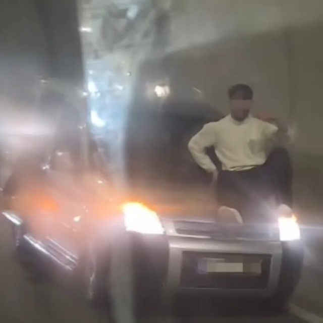 Tünelde müzik açıp araçtan inerek dans eden sürücüye 180 bin TL ceza