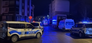 Aile içindeki kavgada baba ve oğlu öldü, babaanne yaralandı Olayın ardından 15 yaşındaki çocuk cinayet şüphelisi olarak gözaltına alındı