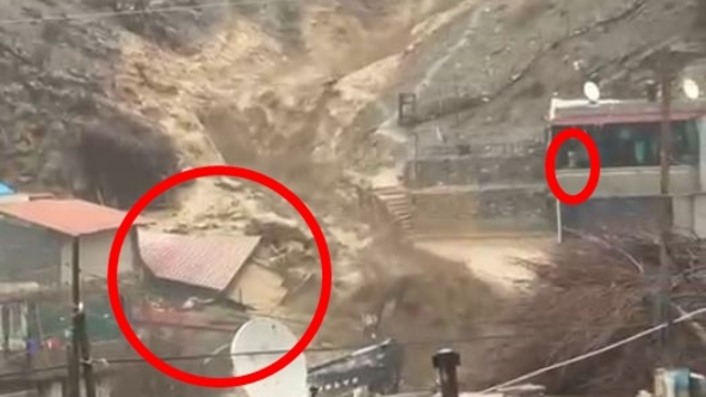 Çığ düşen kara yolunda yolcu otobüsünde mahsur kalanlar kurtarıldı (4)