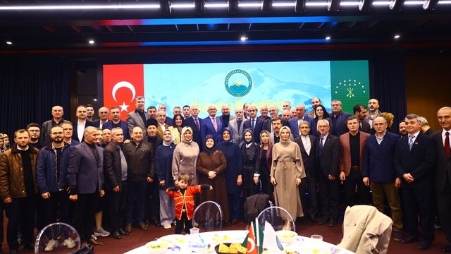 Samsun Kafkas Çerkes Vakfı iftar programı düzenledi