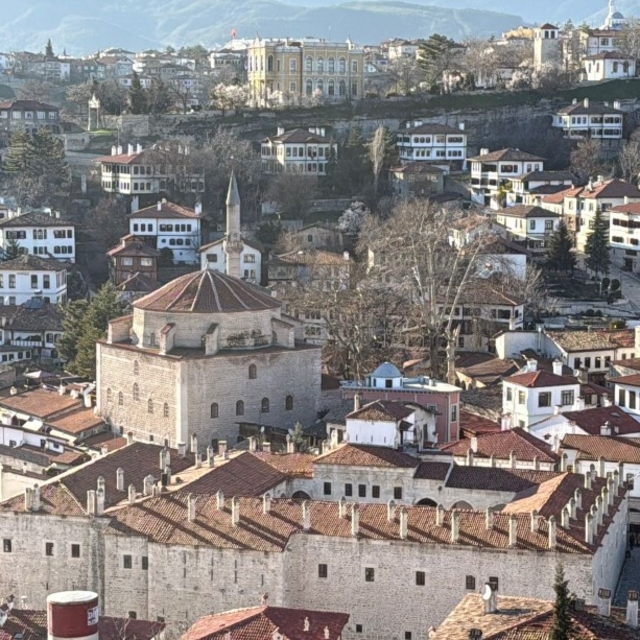 Tarihi kent Safranbolu'da bayram yoğunluğu