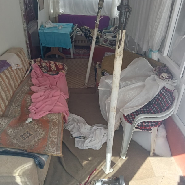 Ayıların Sis Dağı'ndaki yayla evlerine girme mesaisi yeniden başladı