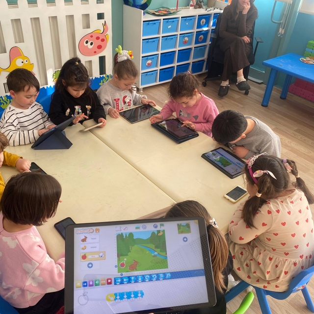Minik zihinlerle kodlama serüveni gerçekleşti