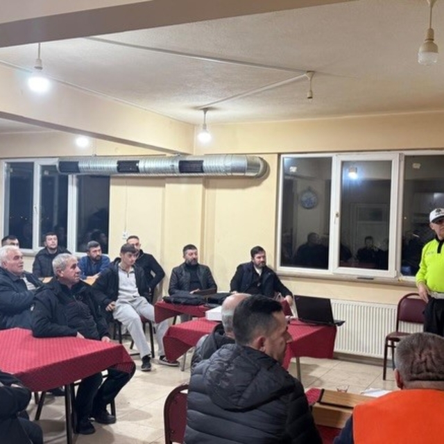 Tavşanlı'da trafik bilgilendirme faaliyetleri gerçekleştirildi