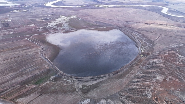 Göller doldu taştı, tarım arazileri göle döndü
Sivas'ta kuraklık endişesi yerini su bolluğuna bıraktı