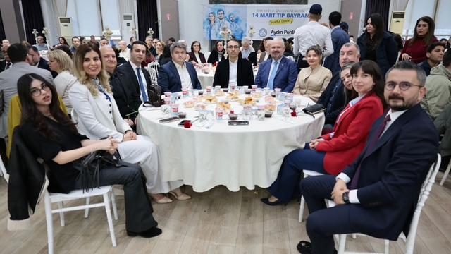 Başkan Pehlivan'dan öğretmen ve sağlık çalışanlarına vefa