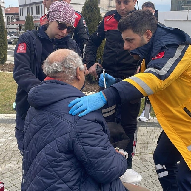 Bolu'da parkta darp edilen 67 yaşındaki adam 9 gün sonra hayatını kaybetti
