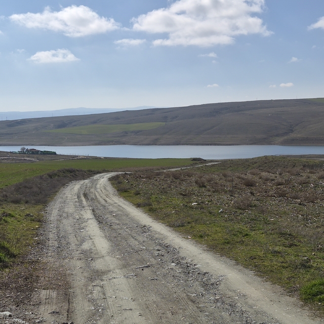 Keskin Barajı'nın su seviyesindeki azalış endişelendiriyor
Çevre sakini Has...