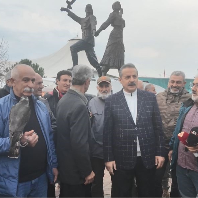 Atmacacılar yapılan düzenleme sonrası Arhavi'de buluştu