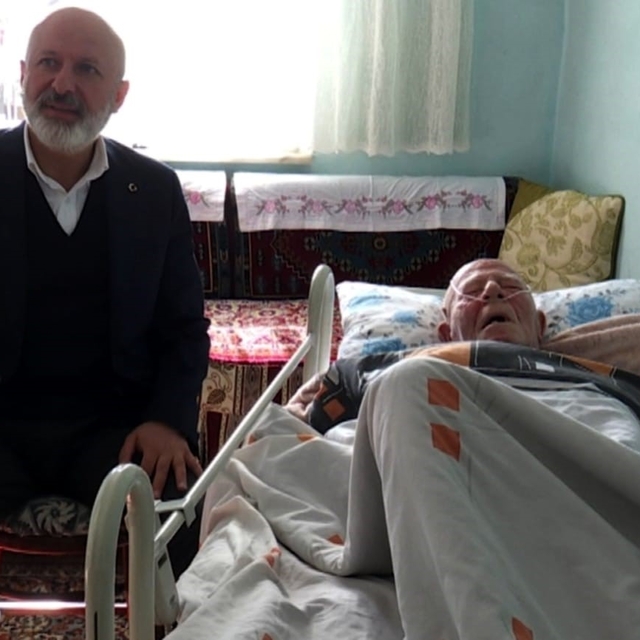 Başkan Çolakbayrakdar: "Hemşehrilerimizin gönlüne dokunmak için çalışıyoruz...